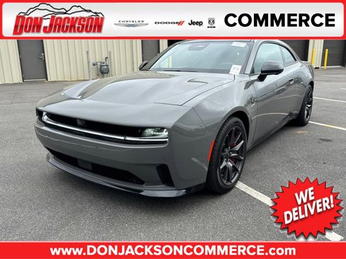 Used 2025 Dodge Charger Scat Pack w/ Track Pack image 1