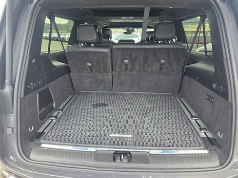 Used 2024 Jeep Grand Wagoneer L Series III w/ Quick Order Packagew 28T image 18