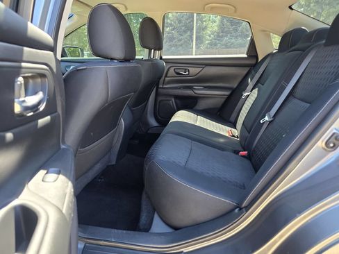 Used 2018 Nissan Altima 2.5 S w/ S Convenience Package FWD image 17