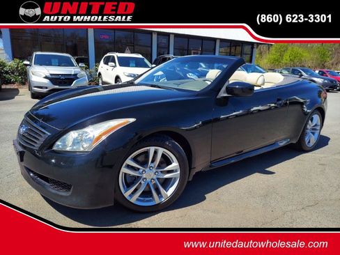 Used 2009 INFINITI G37 Convertible w/ Premium Pkg RWD image 1