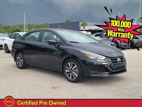 Certified 2025 Nissan Versa SV w/ Trunk Package FWD image 1