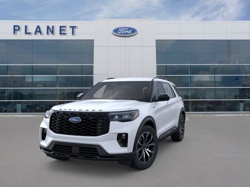 New 2026 Ford Explorer ST-Line RWD image 2