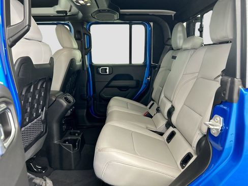 Used 2023 Jeep Gladiator Mojave w/ LED Lighting Group image 18