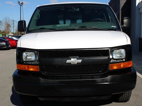 Used 2012 Chevrolet Express 1500 image 2