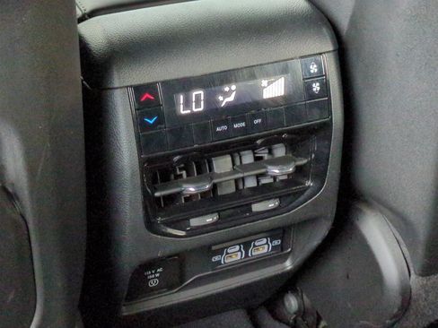 Used 2024 Jeep Grand Cherokee L Laredo AWD/4WD image 42