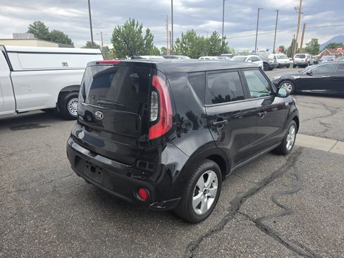 Used 2018 Kia Soul FWD image 7