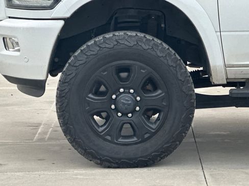 Used 2017 RAM 2500 Laramie w/ Sport Appearance Group image 34