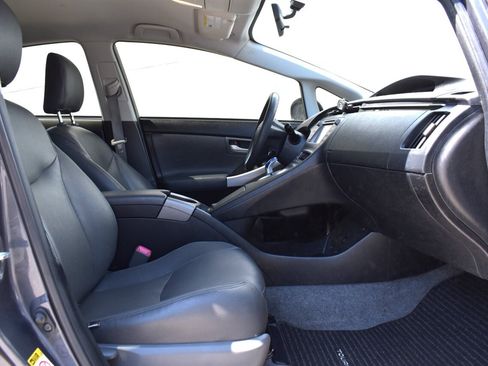 Used 2013 Toyota Prius Two FWD image 29