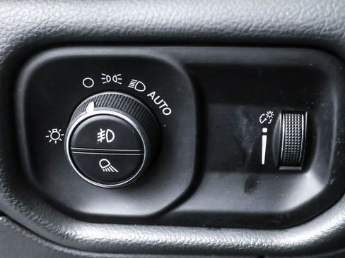 Used 2021 RAM 1500 Big Horn image 48