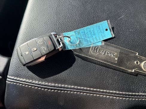 Used 2024 RAM 1500 Laramie image 26