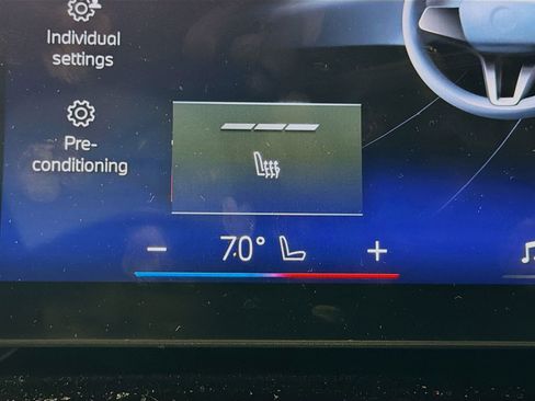 Used 2024 BMW i4 xDrive40i image 23