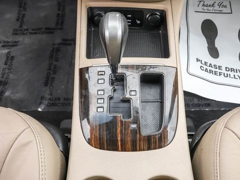 Used 2011 Hyundai Santa Fe Limited image 26