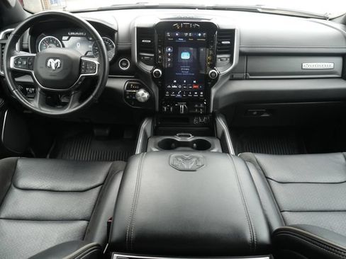 Used 2024 RAM 1500 Laramie AWD/4WD image 8