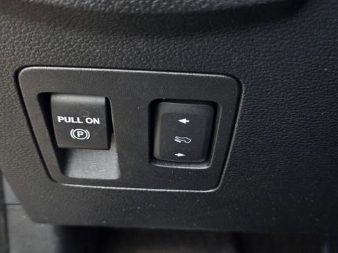 Used 2020 Ford F150 XLT w/ Equipment Group 302A Luxury image 12