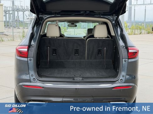 Used 2019 Buick Enclave Essence FWD image 5