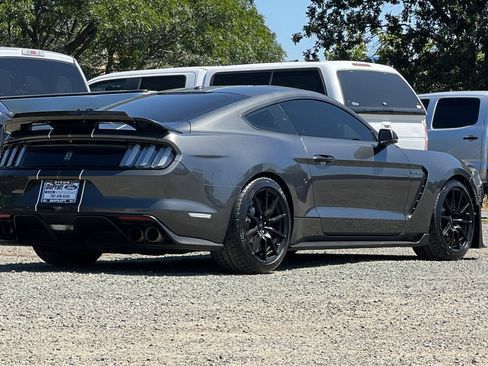 Used 2017 Ford Mustang Shelby GT350 w/ Electronics Package RWD image 4