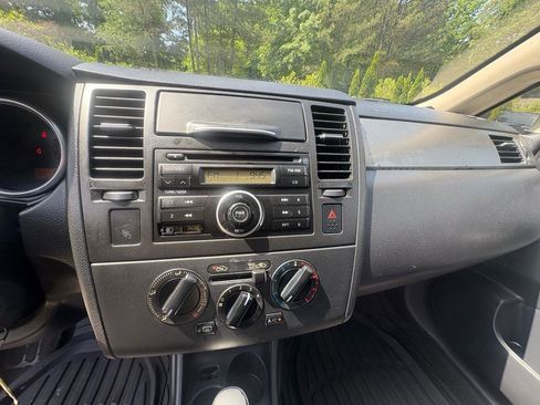 Used 2009 Nissan Versa 1.8 S w/ PWR Pkg FWD image 18