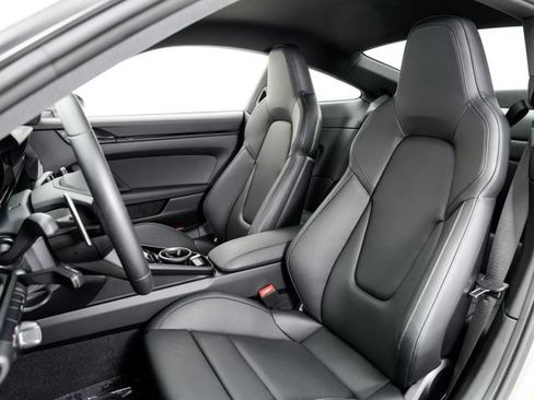 Certified 2024 Porsche 911 Carrera T RWD image 5