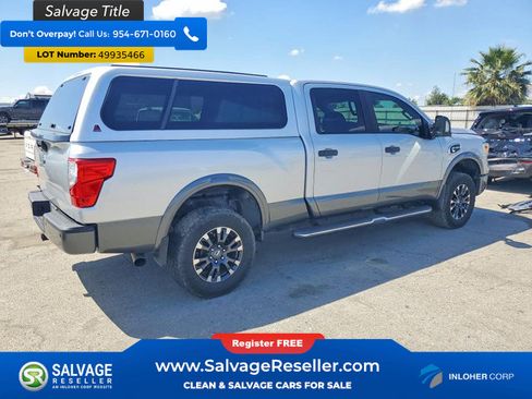 Used 2017 Nissan Titan PRO-4X w/ Pro-4x Convenience Package image 4