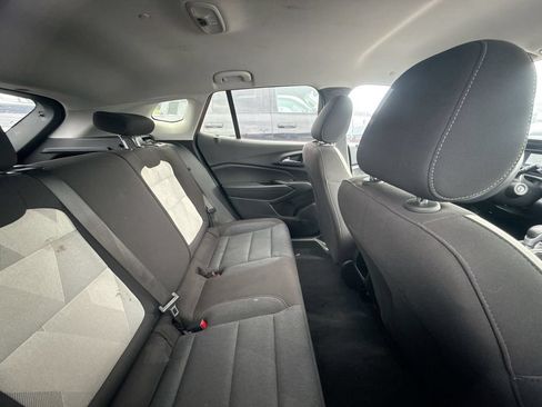 Used 2024 Chevrolet Trax LS FWD image 9