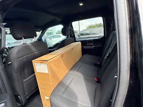 Used 2018 Ford F150 XLT w/ Equipment Group 302A Luxury RWD image 5