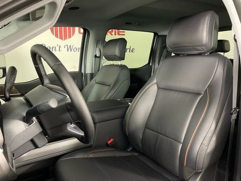 New 2026 Ford F250 Lariat w/ Black Appearance Package image 14