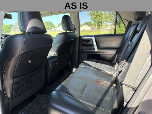 Used 2011 Toyota 4Runner Limited AWD/4WD image 9