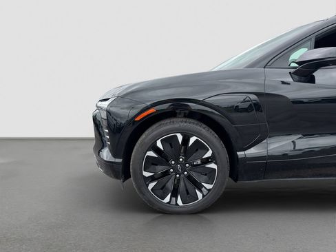 Used 2024 Chevrolet Blazer EV RS AWD/4WD image 29