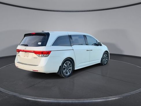Used 2014 Honda Odyssey Touring Elite image 8