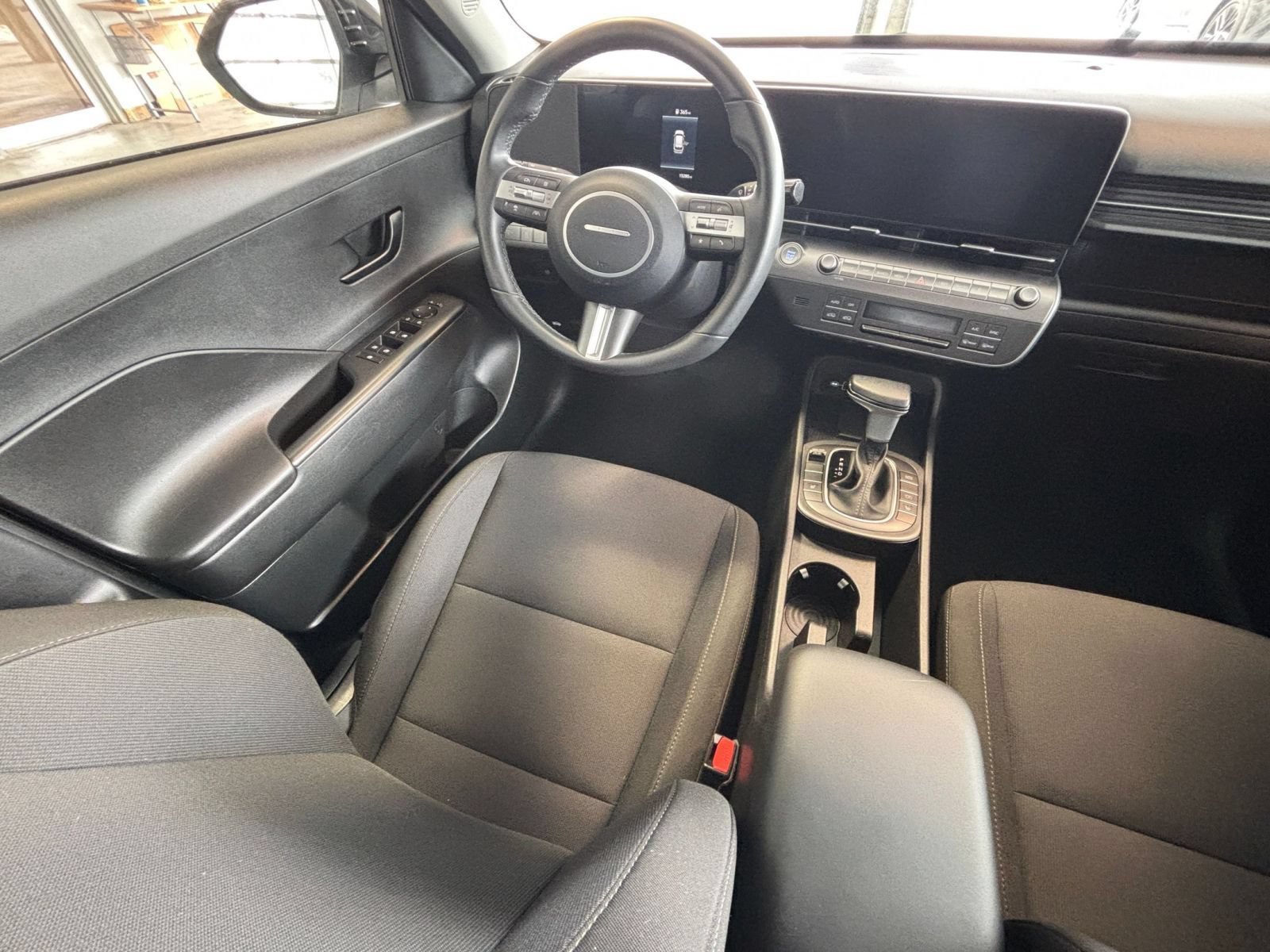 Used 2026 Hyundai Kona SEL Sport FWD image 33
