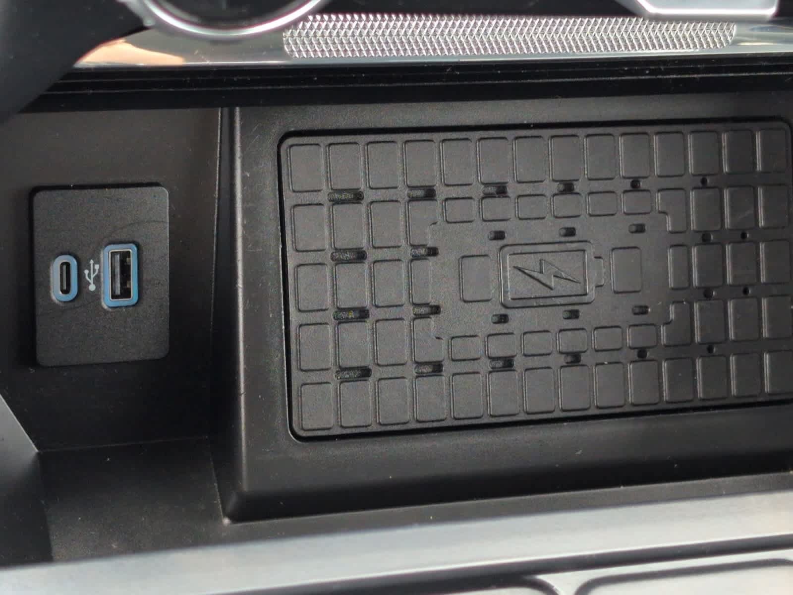 Used 2023 Ford F150 Limited AWD/4WD image 32