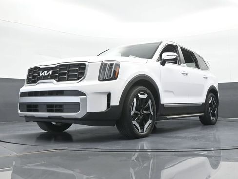 Used 2024 Kia Telluride S w/ S Sunroof Package FWD image 58