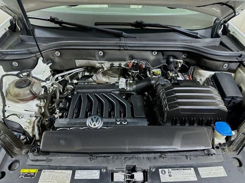 Used 2019 Volkswagen Atlas SE w/ Towing Package image 31