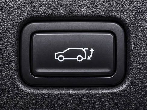 Used 2024 Hyundai Kona Limited AWD/4WD image 34