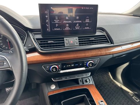 Used 2021 Audi Q5 2.0T Premium AWD/4WD image 25
