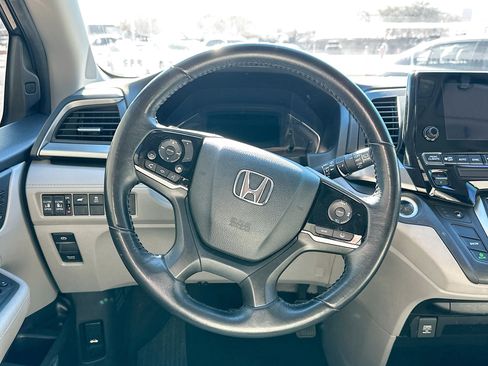 Used 2019 Honda Odyssey EX-L image 18
