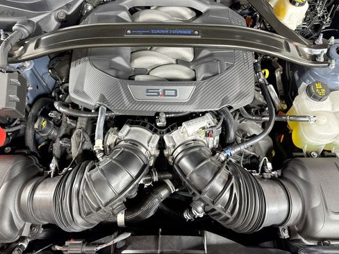 Used 2024 Ford Mustang Dark Horse image 27
