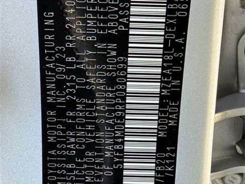 Certified 2024 Toyota Corolla LE image 30