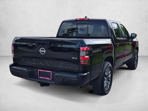 Used 2022 Nissan Frontier SV RWD image 5