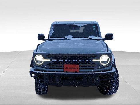 Used 2024 Ford Bronco Badlands image 12