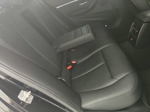 Used 2017 BMW 330i Sedan RWD image 31