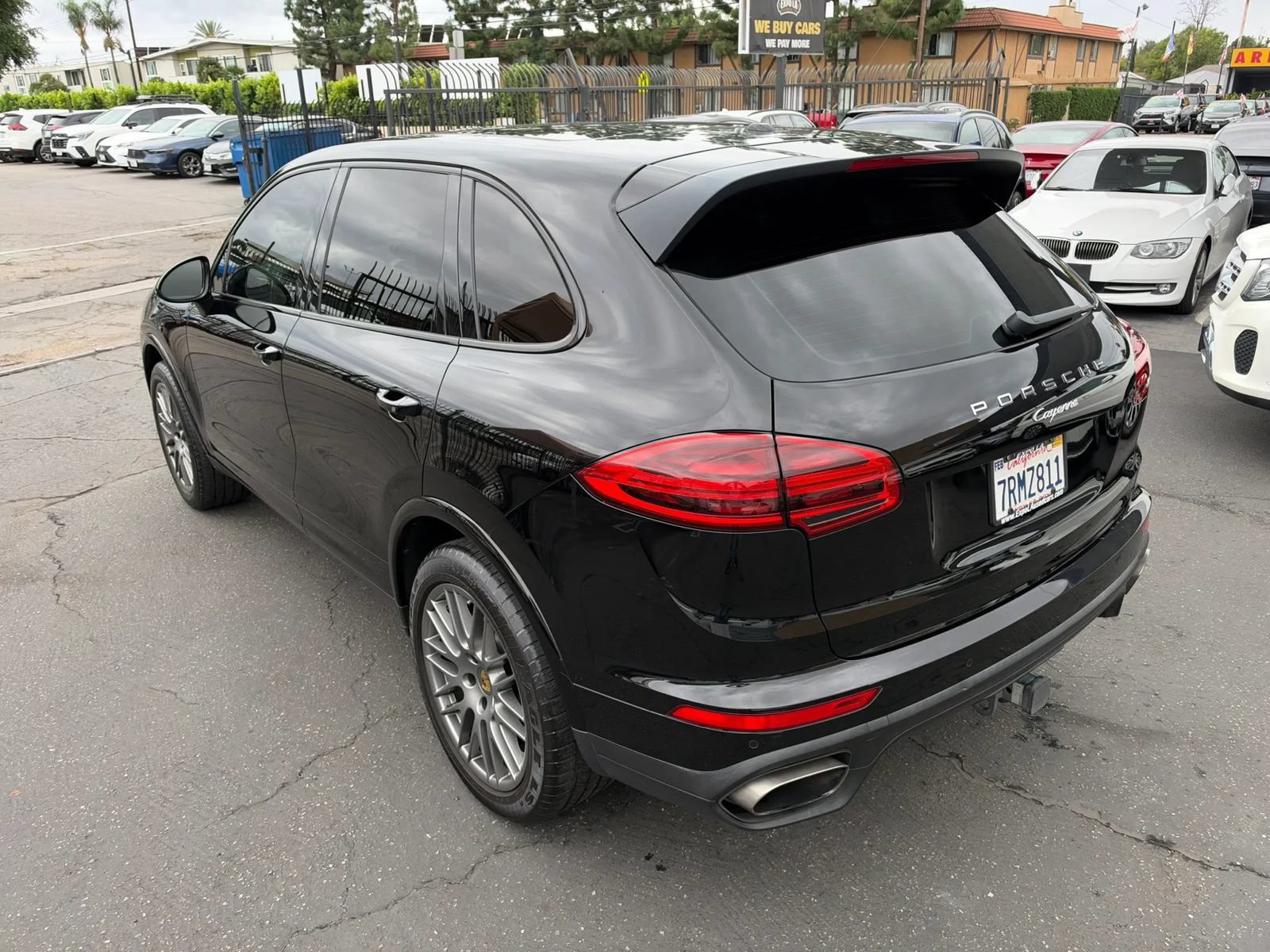 Used 2017 Porsche Cayenne AWD/4WD image 19