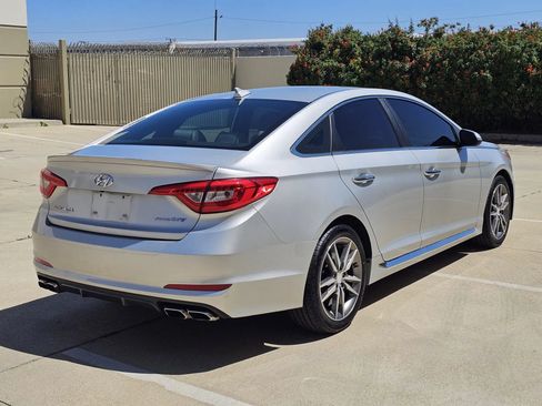 Used 2015 Hyundai Sonata Sport 2.0T FWD image 5