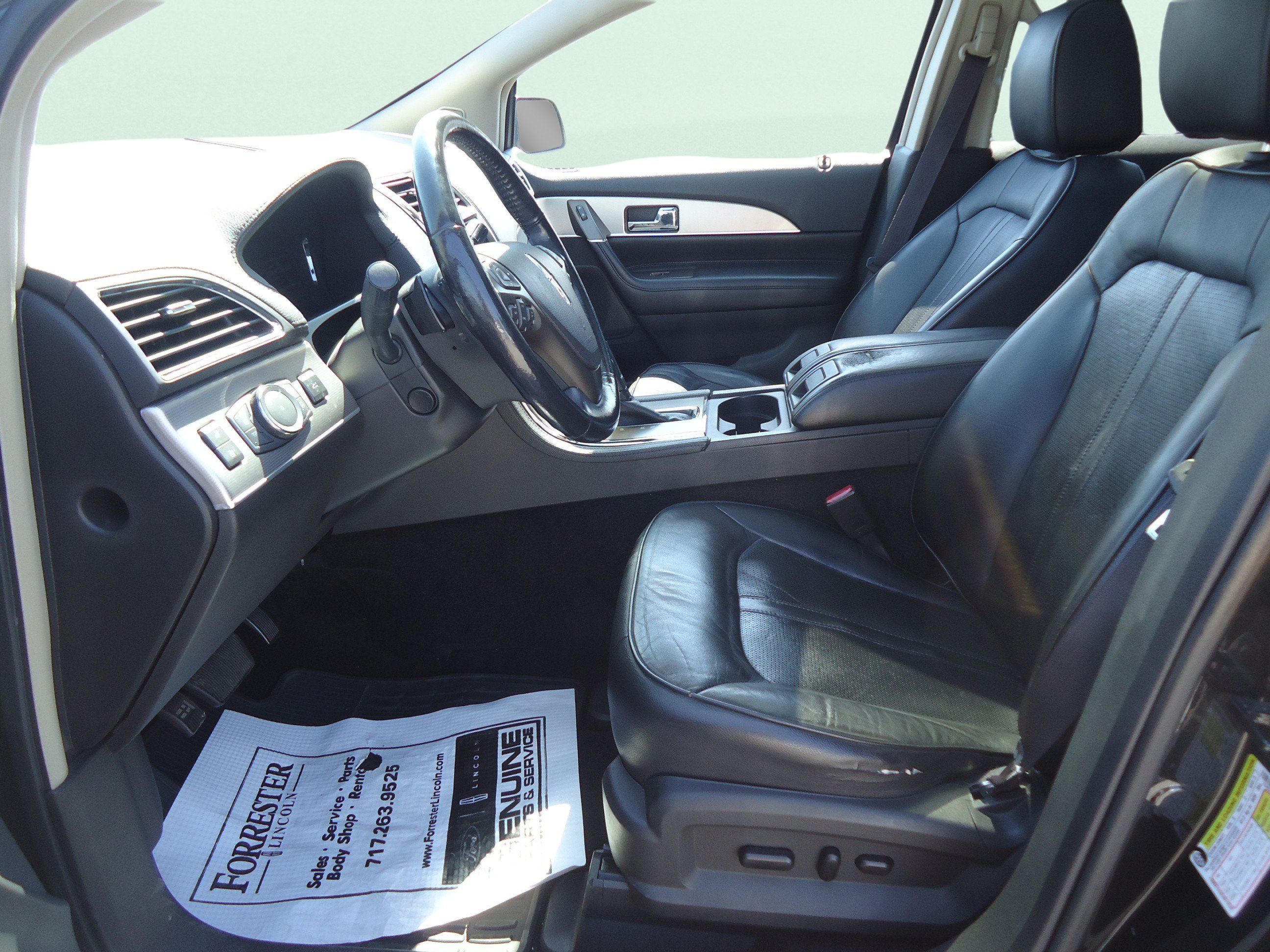 Used 2013 Lincoln MKX AWD image 22