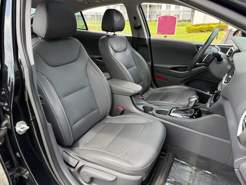 Used 2019 Hyundai Ioniq Limited w/ Ultimate Package 02 FWD image 28