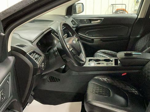 Certified 2023 Ford Edge Titanium AWD/4WD image 14
