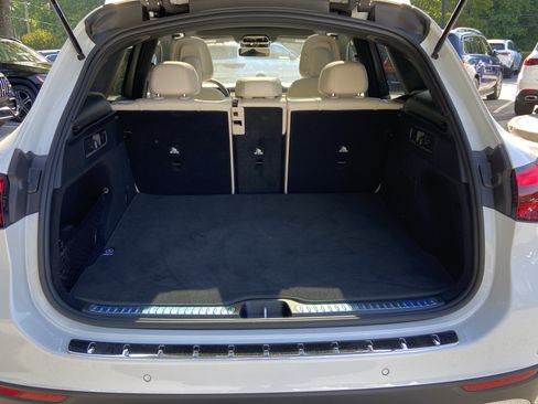 Certified 2025 Mercedes-Benz GLC 300 4MATIC image 10
