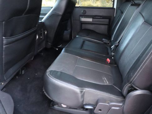 Used 2014 Ford F250 Lariat w/ Lariat Ultimate Package image 4