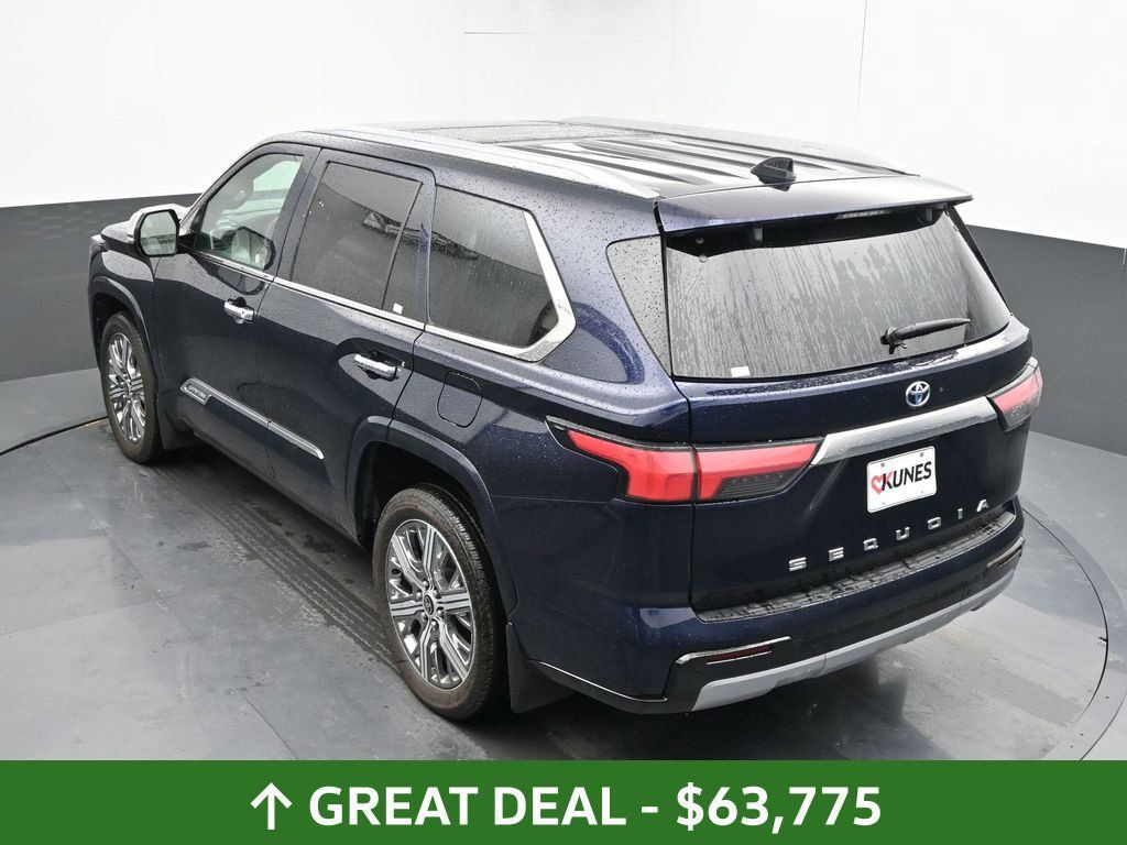 Used 2024 Toyota Sequoia Capstone AWD/4WD image 23