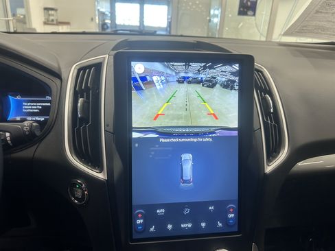 Certified 2024 Ford Edge SEL image 24